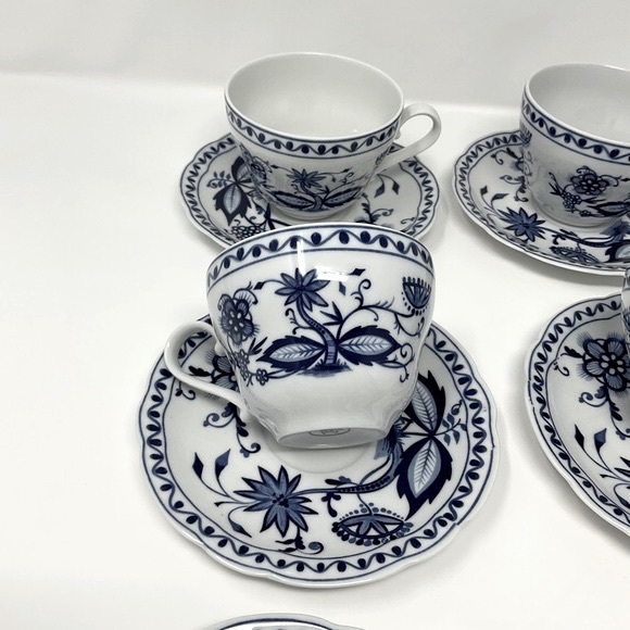 Rosella Onion Pattern set of 6 cups and saucers - Picture 5 of 13